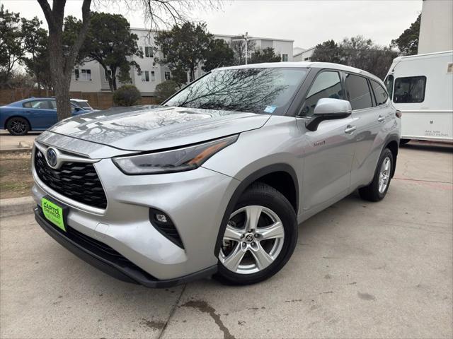 used 2021 Toyota Highlander Hybrid car, priced at $29,999