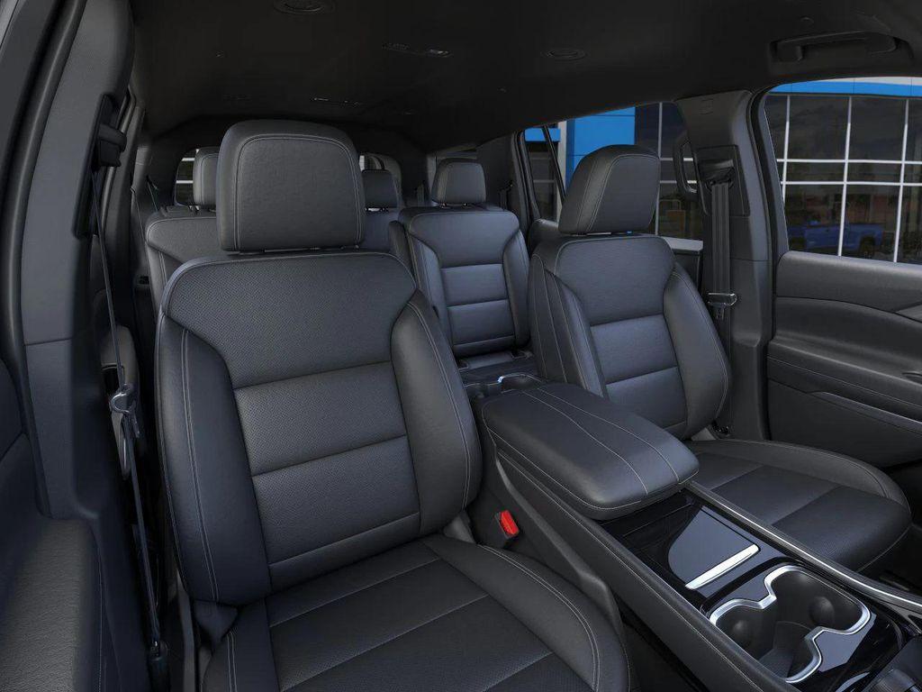 new 2026 Chevrolet Traverse car, priced at $47,987