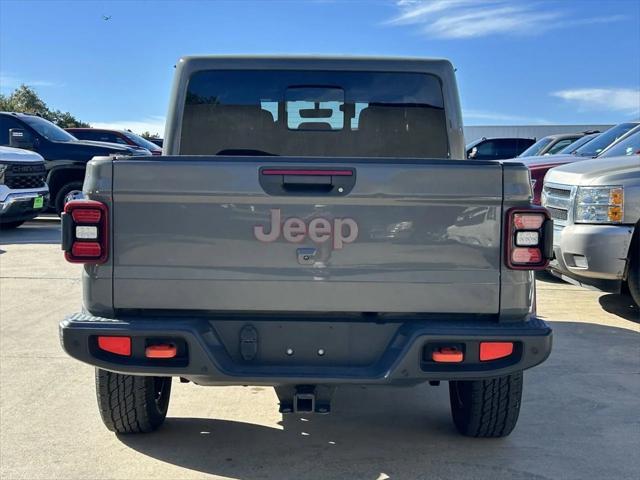 used 2021 Jeep Gladiator car, priced at $36,686