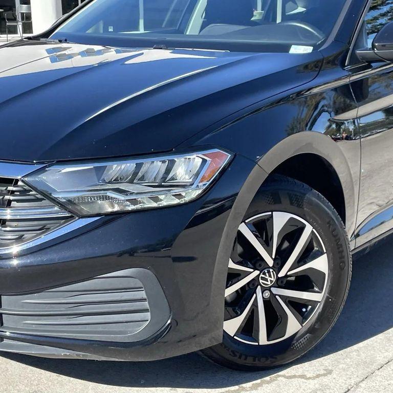 used 2024 Volkswagen Jetta car, priced at $16,454