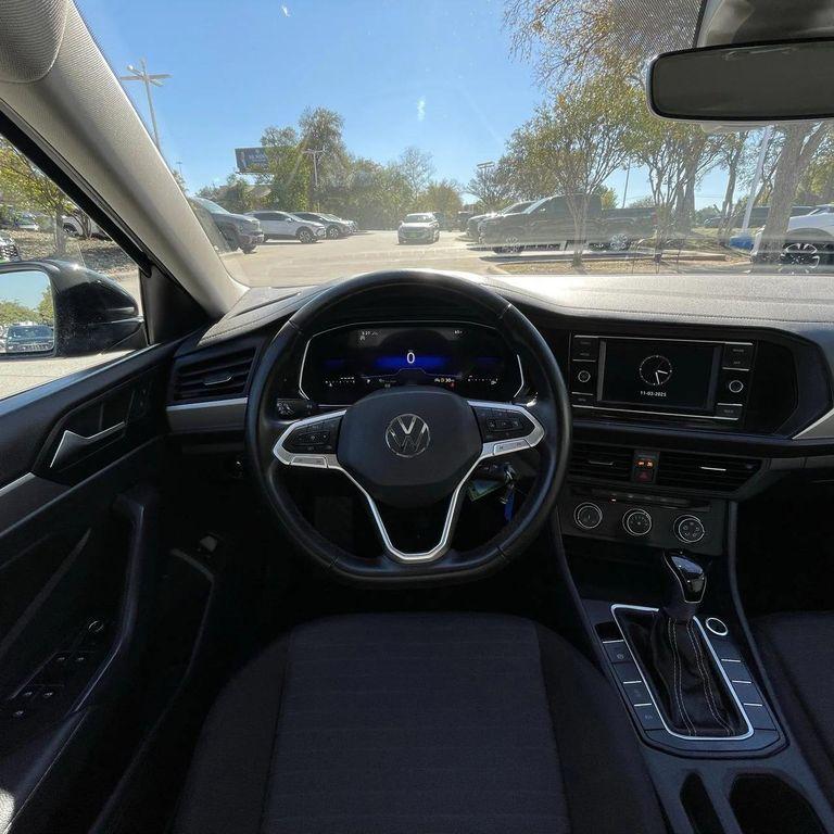 used 2024 Volkswagen Jetta car, priced at $16,454