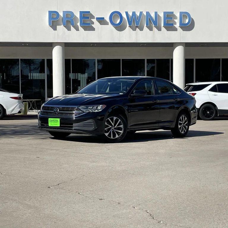 used 2024 Volkswagen Jetta car, priced at $16,454