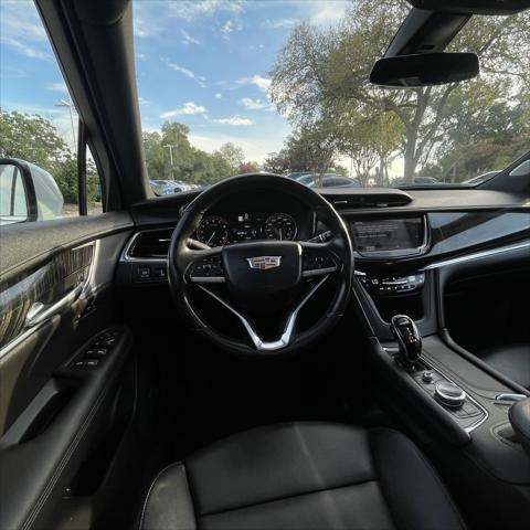 used 2021 Cadillac XT6 car, priced at $31,591