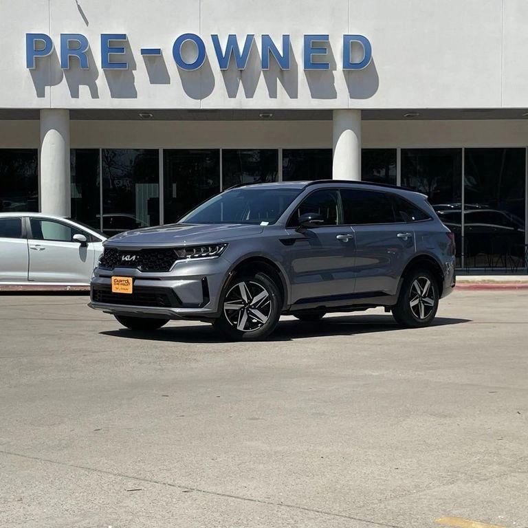used 2022 Kia Sorento car, priced at $27,537