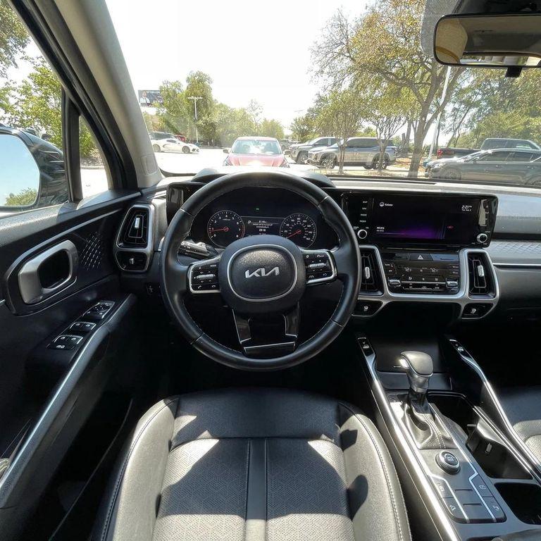 used 2022 Kia Sorento car, priced at $27,537