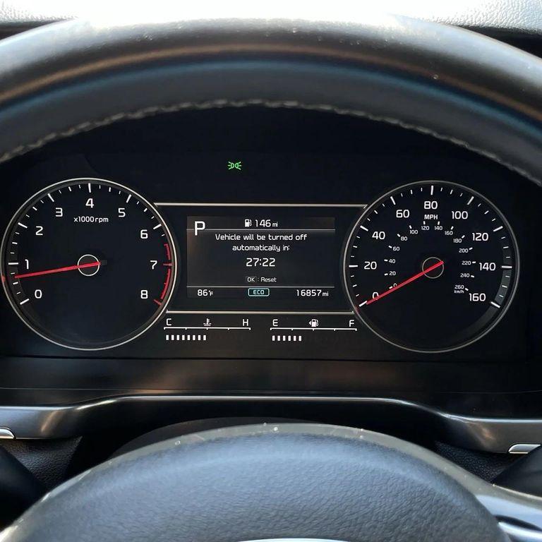 used 2022 Kia Sorento car, priced at $27,537