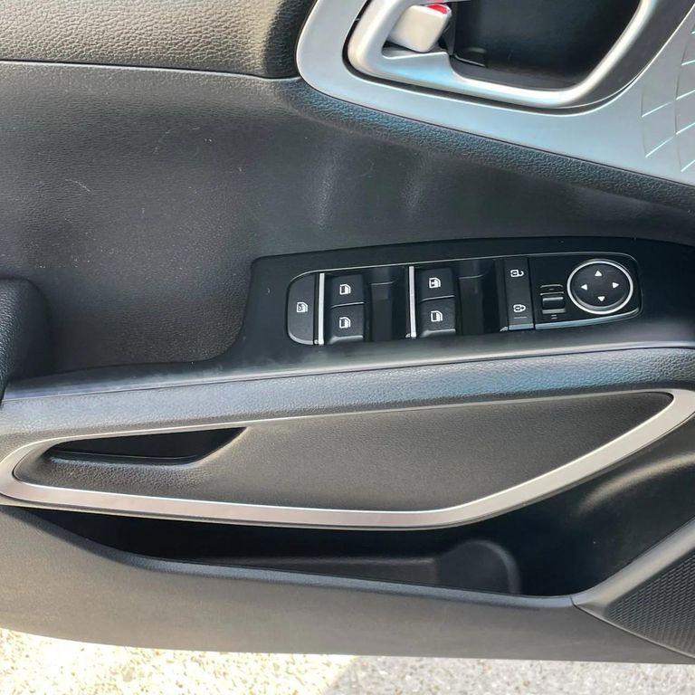 used 2024 Kia Soul car, priced at $17,574