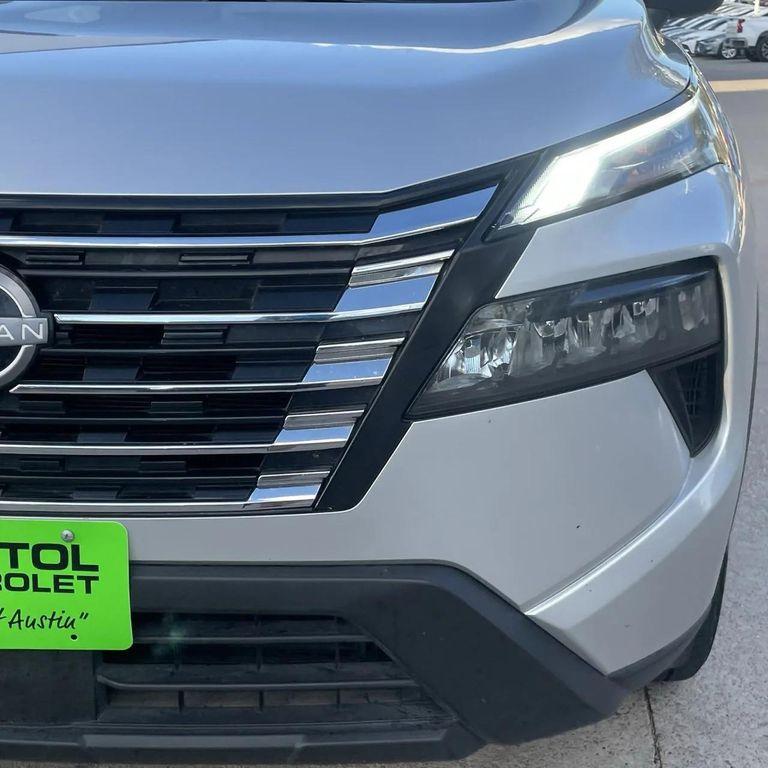 used 2024 Nissan Rogue car, priced at $21,733