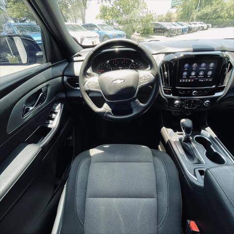 used 2023 Chevrolet Traverse car, priced at $30,994