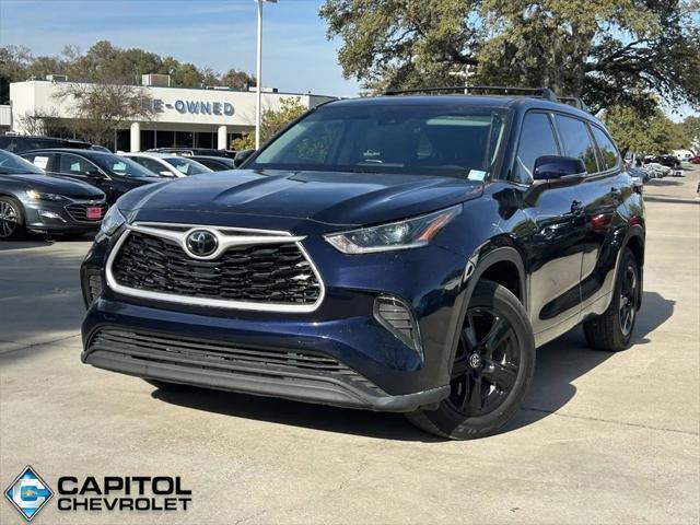 used 2021 Toyota Highlander car, priced at $27,576