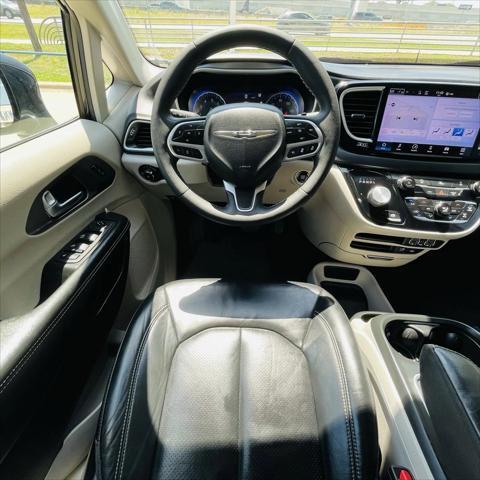used 2022 Chrysler Pacifica car, priced at $21,194