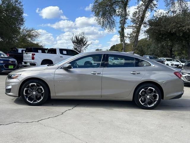 used 2022 Chevrolet Malibu car, priced at $17,812