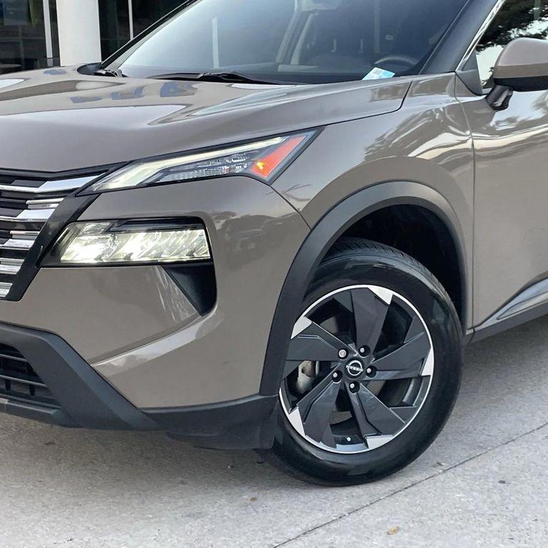 used 2024 Nissan Rogue car, priced at $21,782