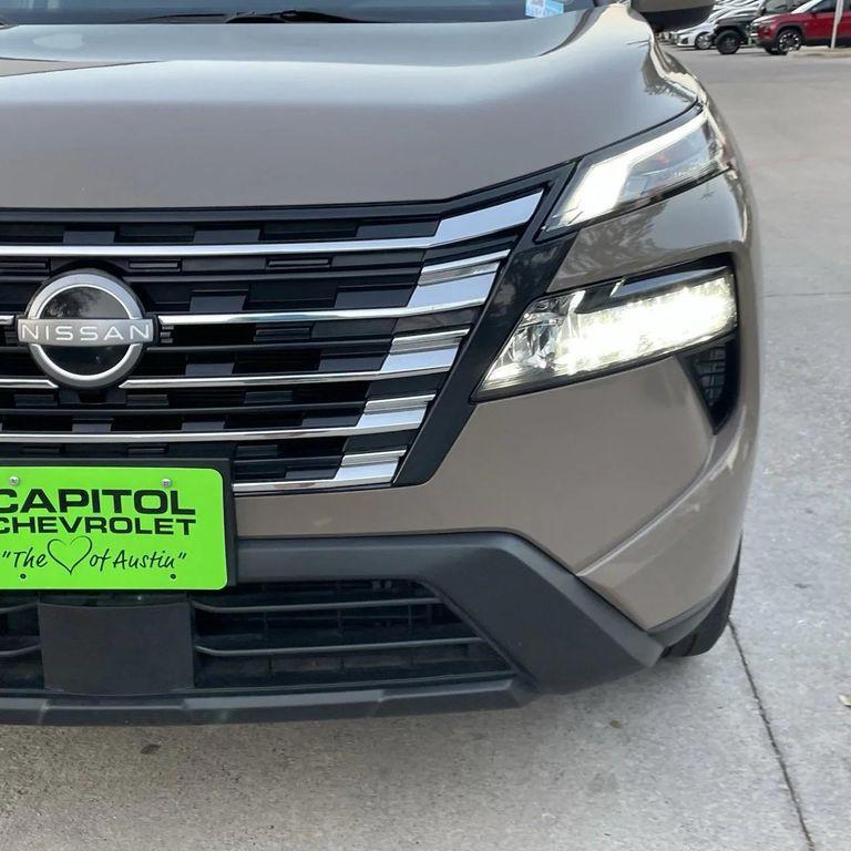 used 2024 Nissan Rogue car, priced at $21,782