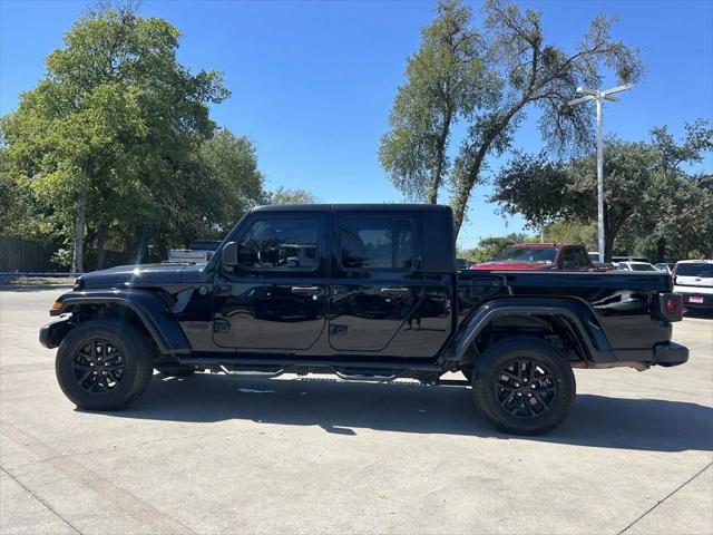 used 2022 Jeep Gladiator car, priced at $33,615