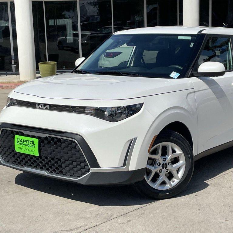 used 2024 Kia Soul car, priced at $15,461