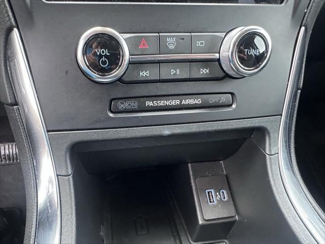 used 2024 Ford Edge car, priced at $27,107