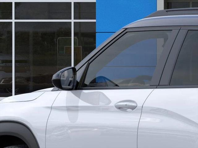 new 2025 Chevrolet TrailBlazer car, priced at $27,430