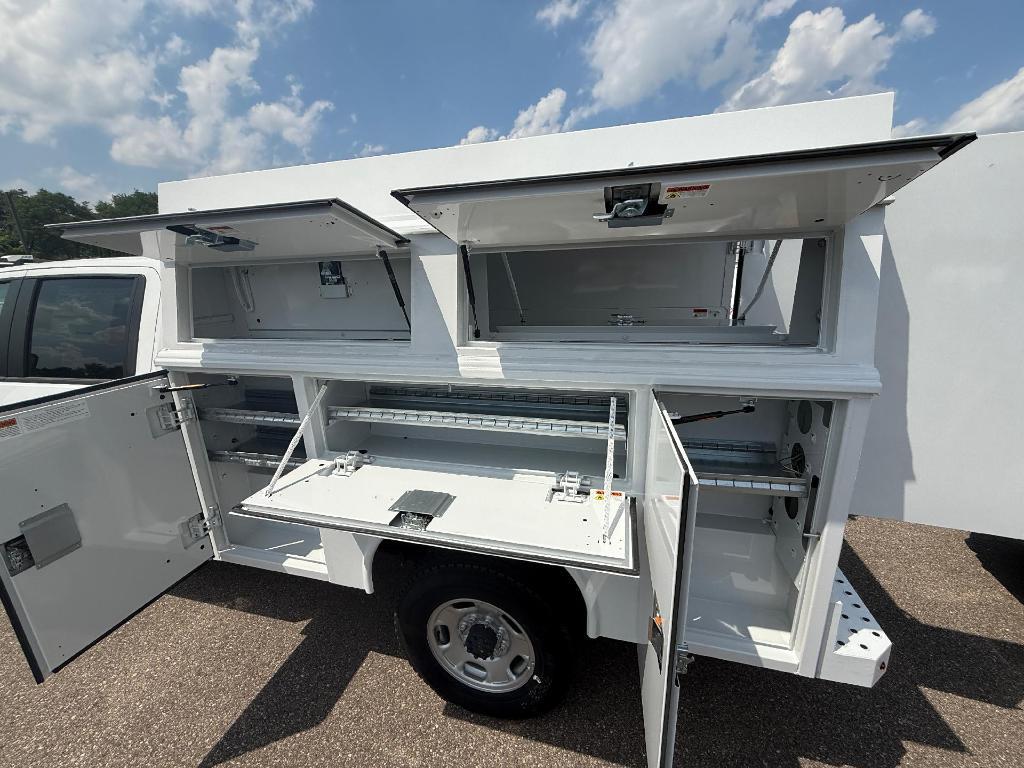 new 2024 Chevrolet Silverado 2500 car