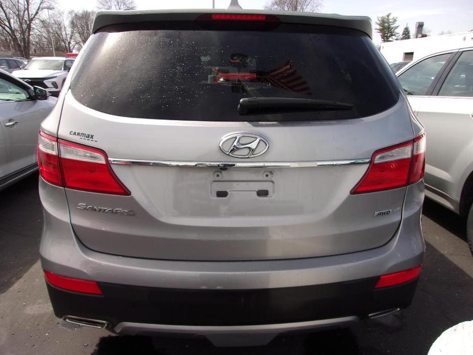 used 2016 Hyundai Santa Fe car, priced at $11,980