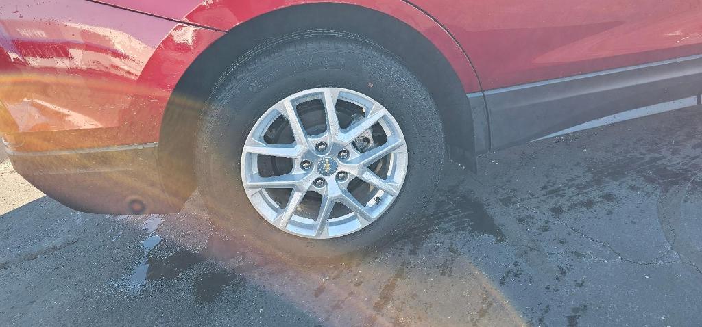 used 2024 Chevrolet Equinox car, priced at $22,980