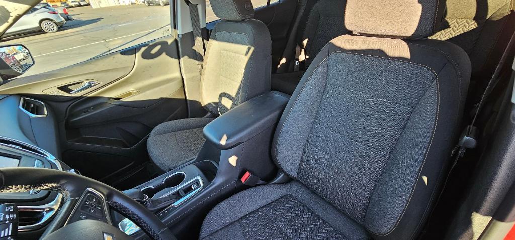 used 2024 Chevrolet Equinox car, priced at $22,980