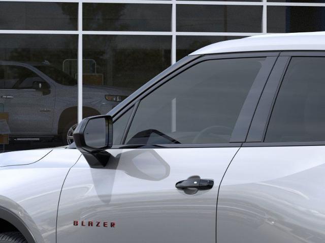 new 2025 Chevrolet Blazer car, priced at $37,415