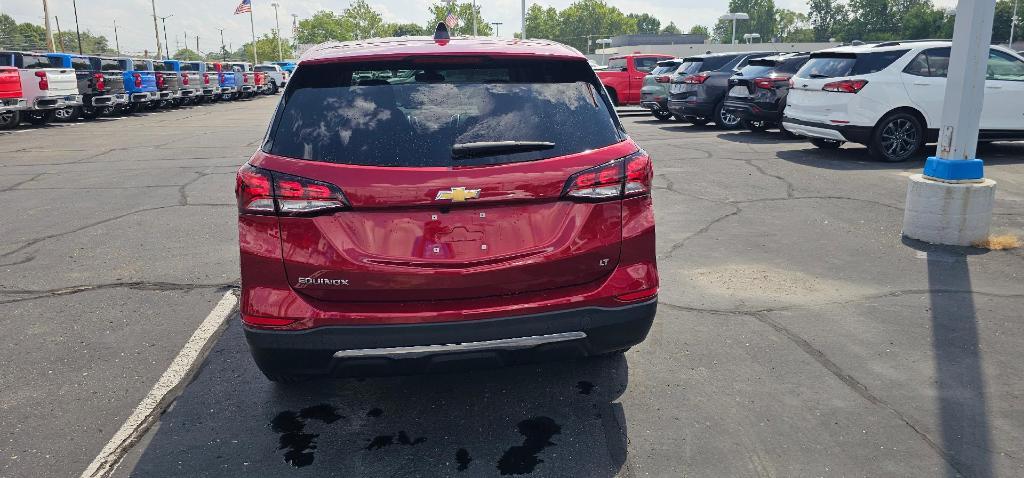 used 2024 Chevrolet Equinox car, priced at $21,980