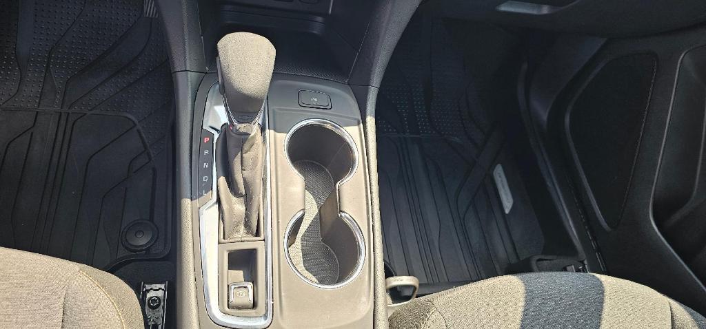 used 2024 Chevrolet Equinox car, priced at $21,980