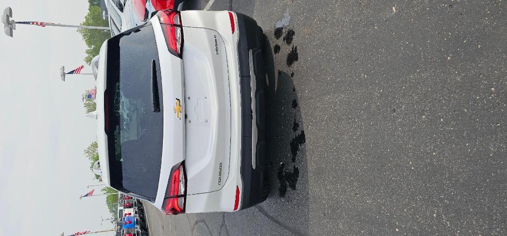 used 2023 Chevrolet Equinox car, priced at $25,980