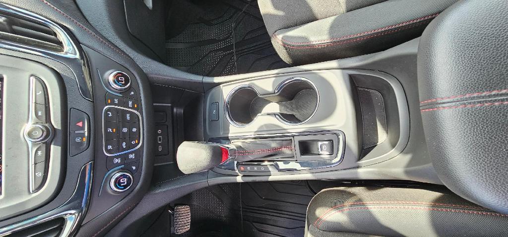 used 2023 Chevrolet Equinox car, priced at $21,980