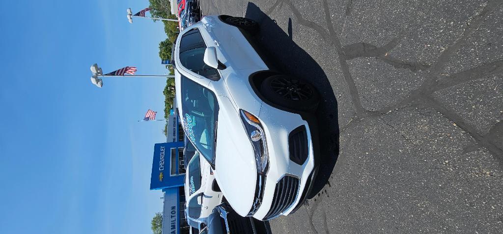 used 2022 Chevrolet Trax car, priced at $17,980