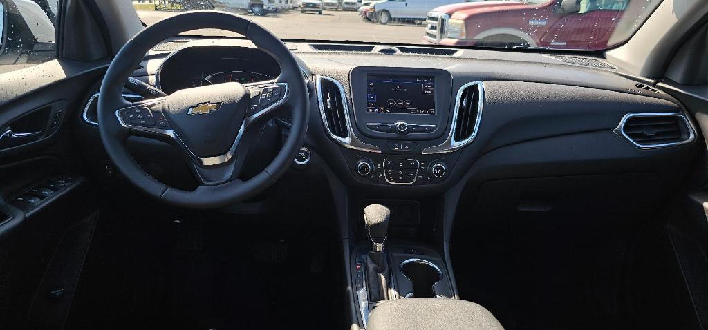 used 2024 Chevrolet Equinox car, priced at $21,980