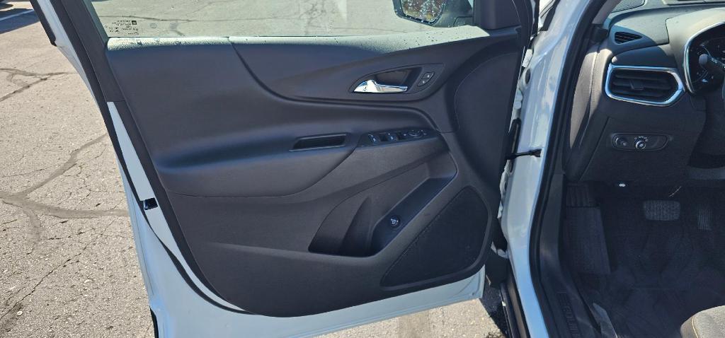 used 2024 Chevrolet Equinox car, priced at $21,980