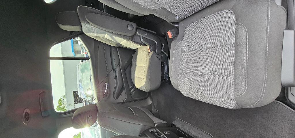 used 2023 Chevrolet Traverse car, priced at $29,980