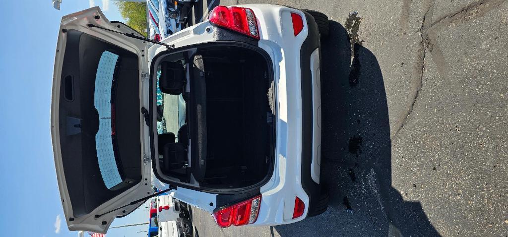 used 2022 Chevrolet Trax car, priced at $17,980