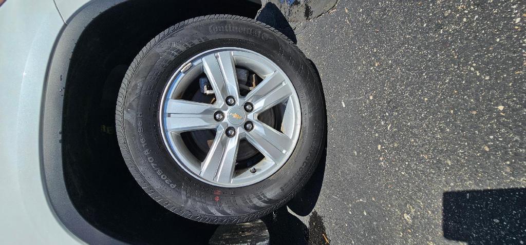 used 2022 Chevrolet Trax car, priced at $17,980