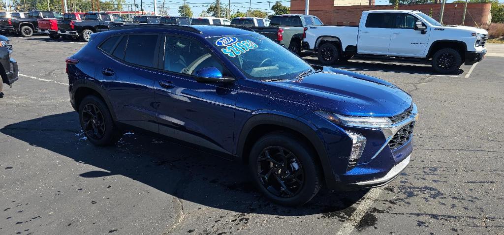 used 2024 Chevrolet Trax car