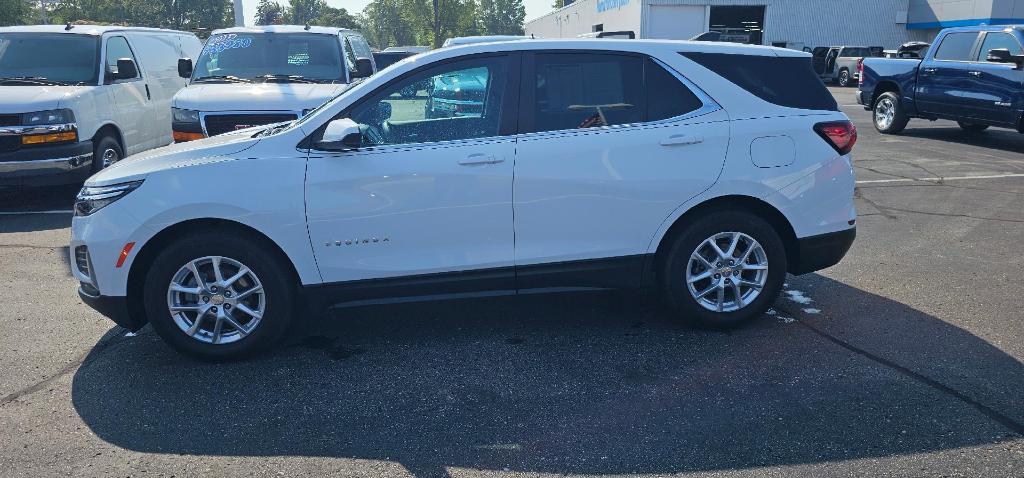 used 2022 Chevrolet Equinox car, priced at $20,980