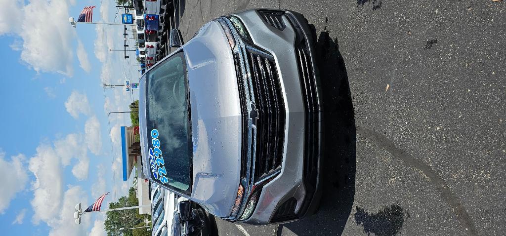 used 2024 Chevrolet Equinox car, priced at $22,980
