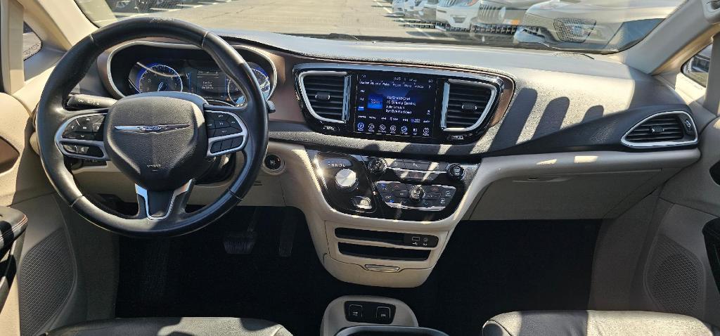 used 2017 Chrysler Pacifica car, priced at $11,980