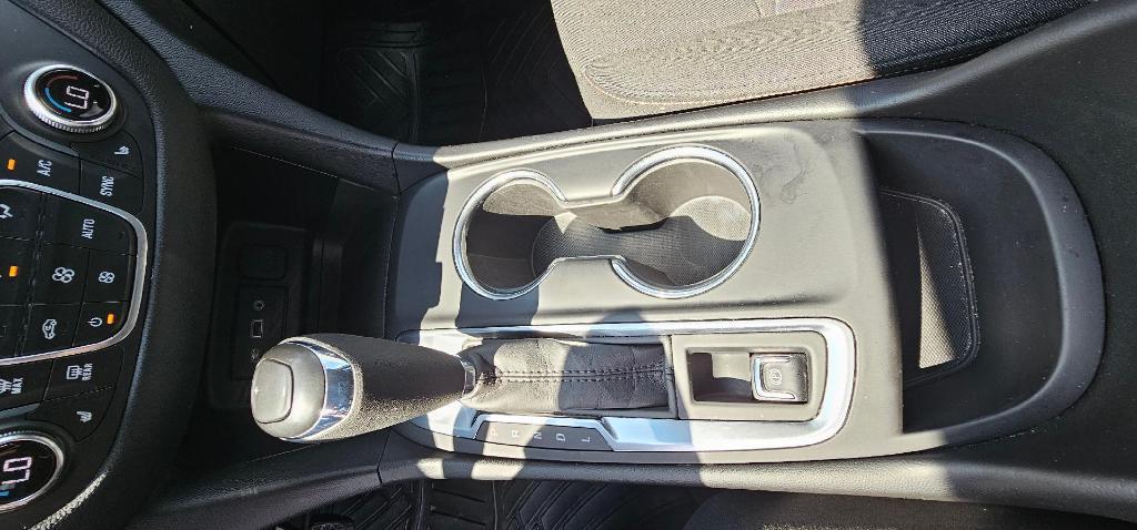 used 2020 Chevrolet Equinox car, priced at $16,980