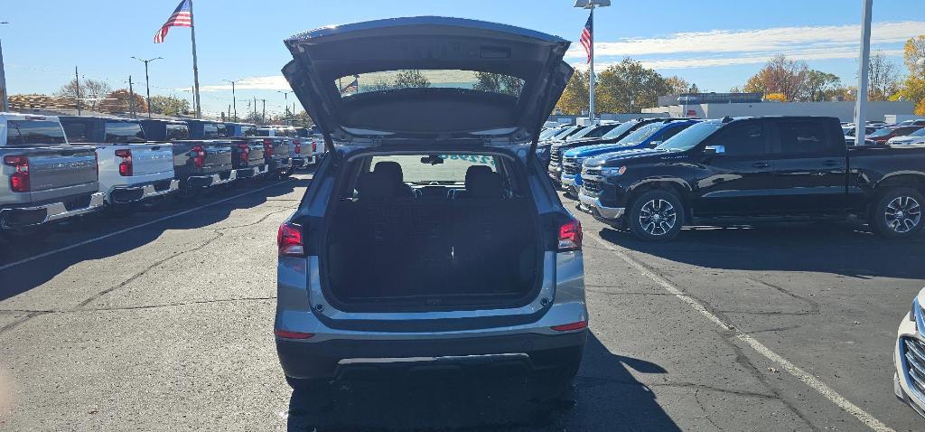 used 2024 Chevrolet Equinox car, priced at $22,980