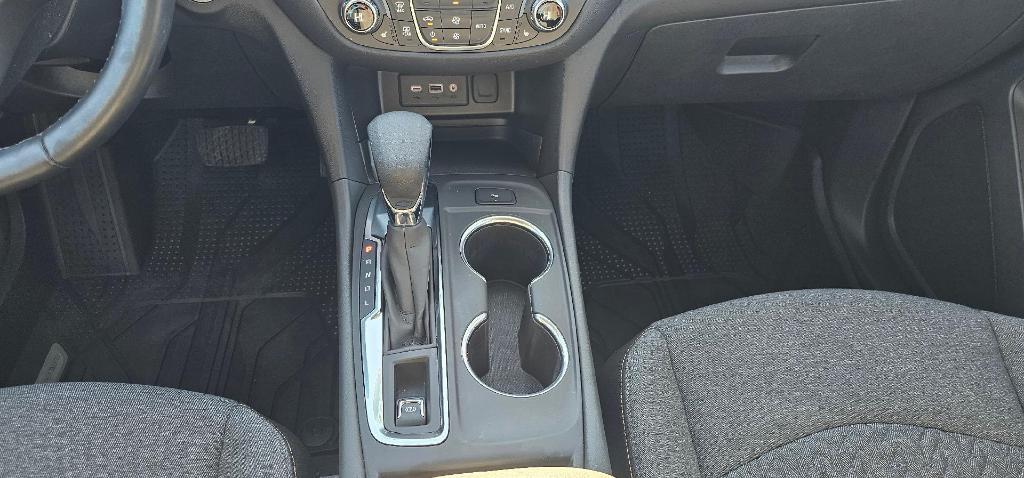 used 2024 Chevrolet Equinox car, priced at $22,980