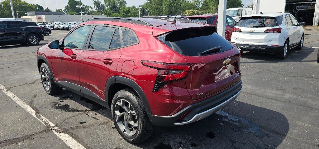 used 2024 Chevrolet Trax car, priced at $22,980