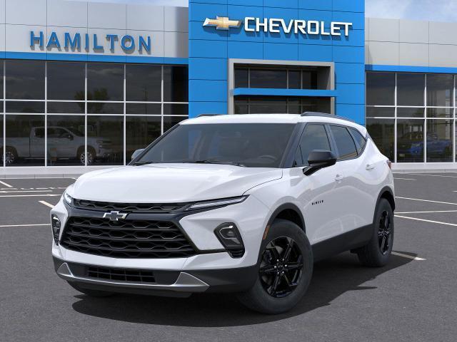 new 2025 Chevrolet Blazer car