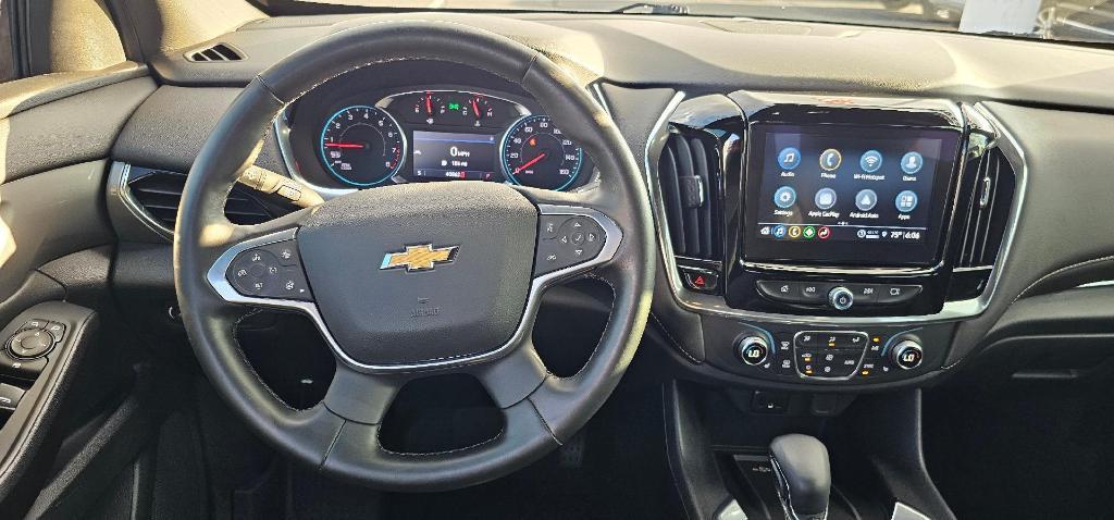 used 2023 Chevrolet Traverse car, priced at $29,980
