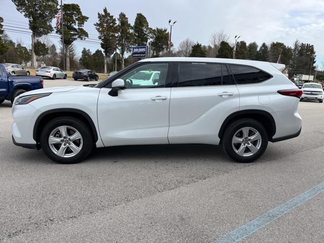 used 2022 Toyota Highlander car, priced at $29,545