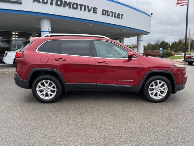 used 2017 Jeep Cherokee car, priced at $13,545