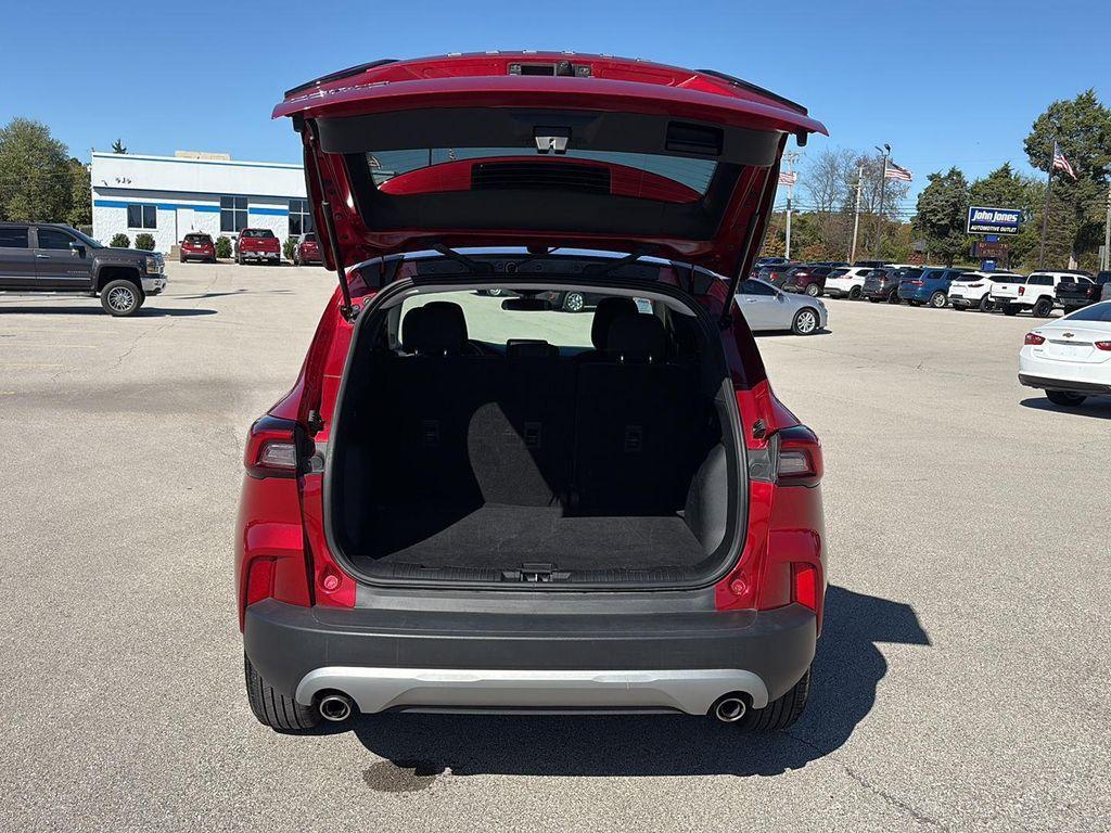 used 2025 Ford Escape car, priced at $23,578